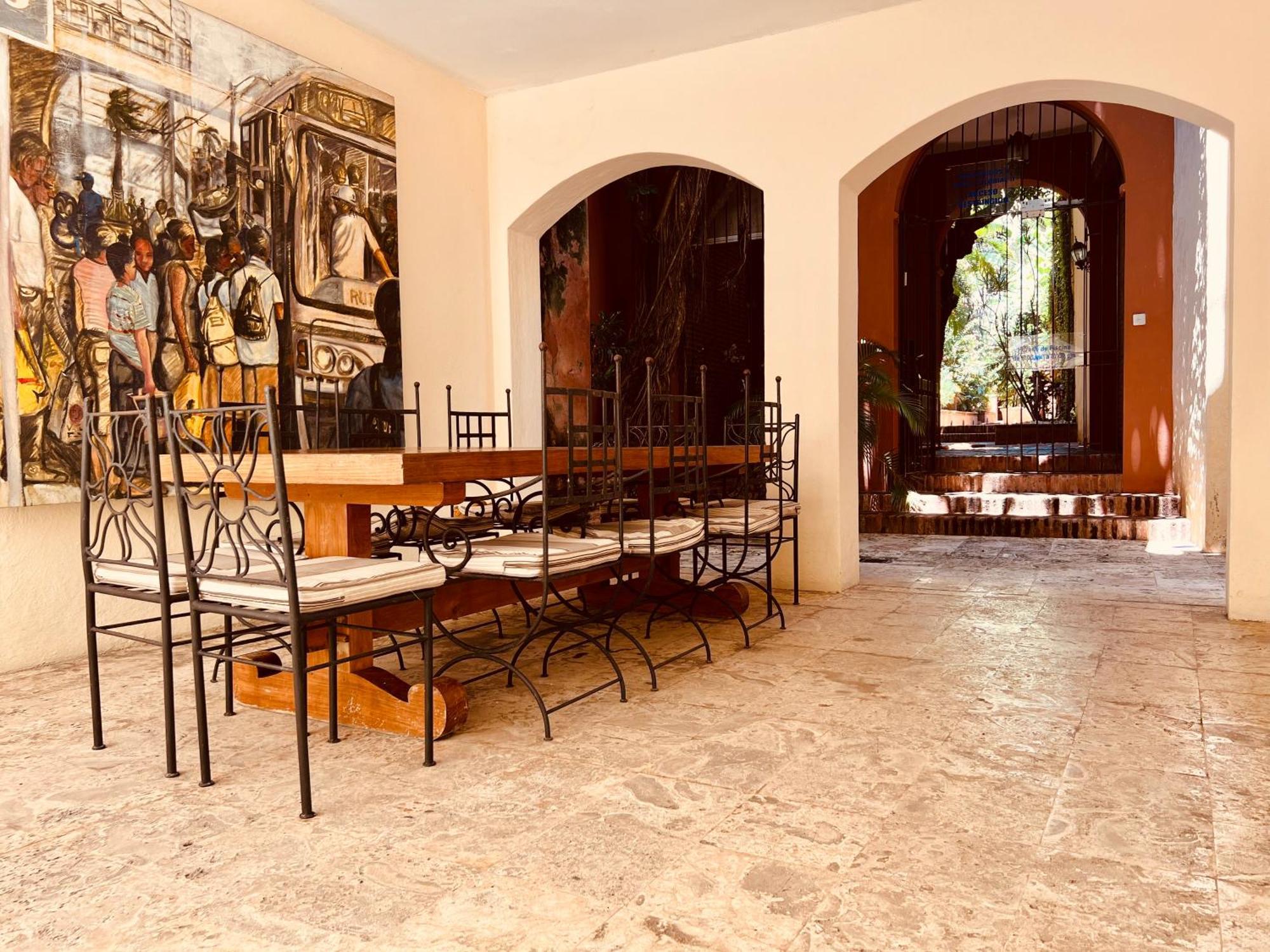 Апарт отель Paseo Colonial - Sanctuary #2 Санто-Доминго Экстерьер фото